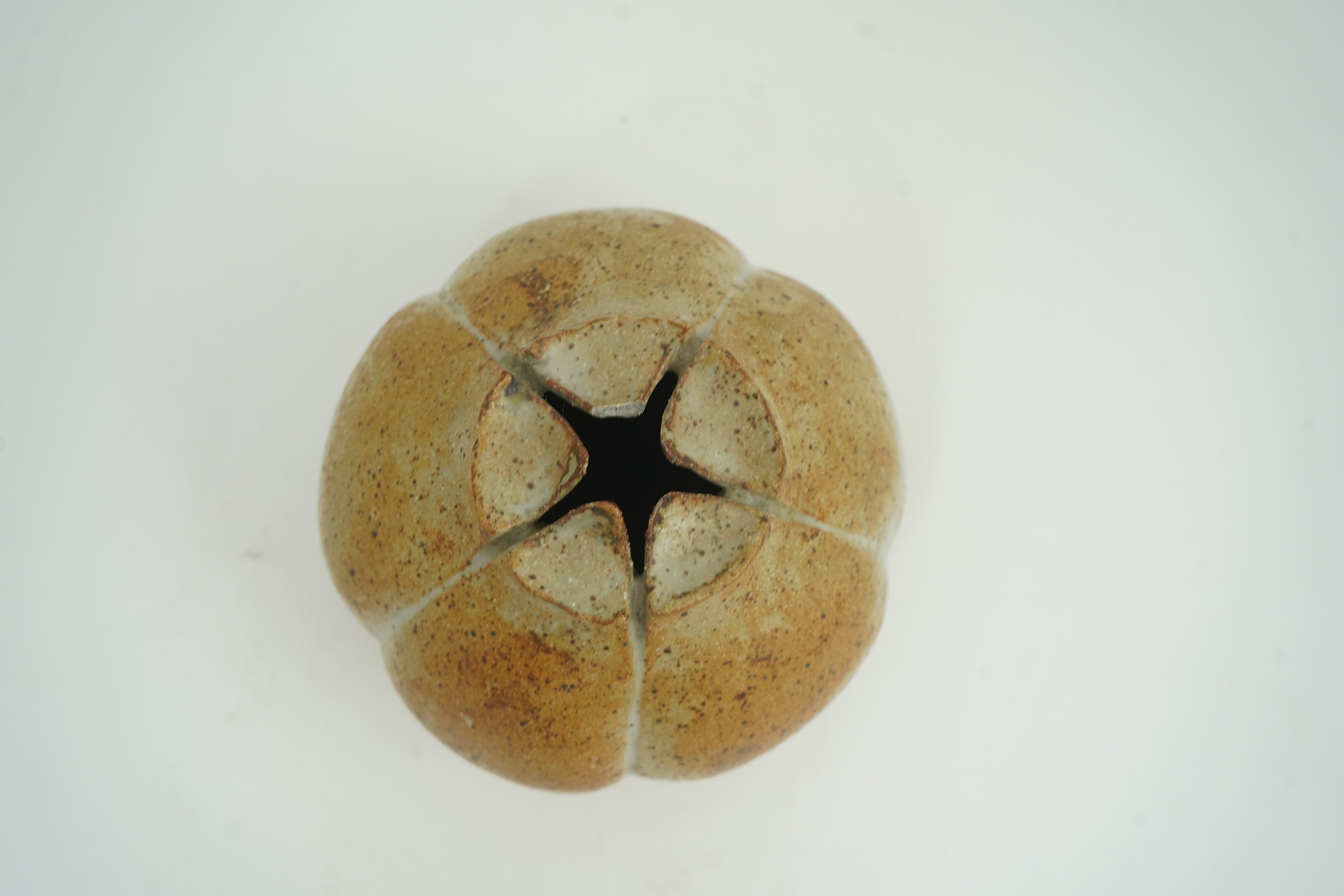 Alan Wallwork (1931-2019): A stoneware 'Seed Pod' vase